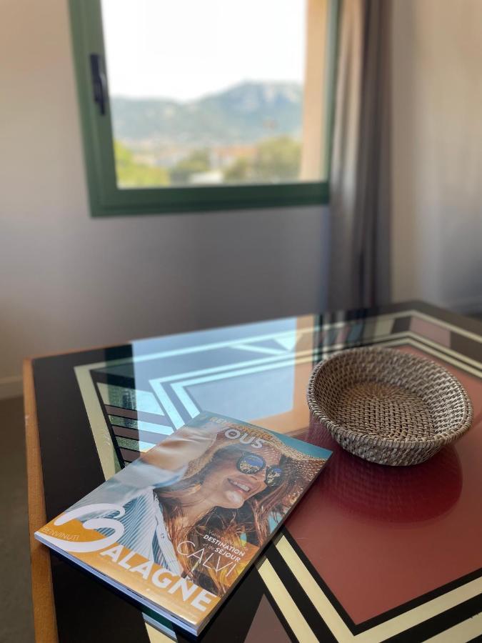 Residence Antonia Appartements Avec Piscine Commune - Centre Ville Calvi カルヴィ エクステリア 写真
