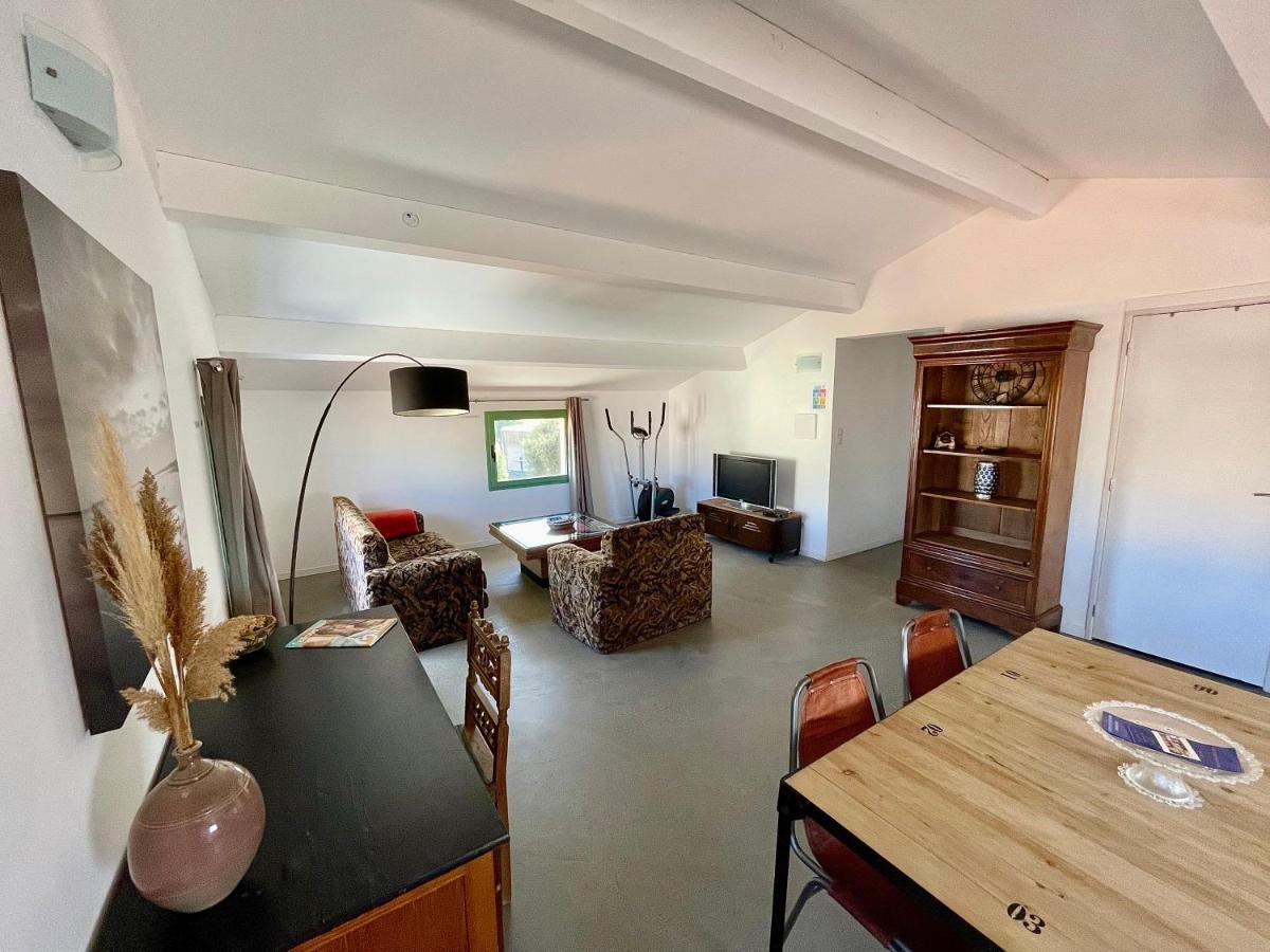 Residence Antonia Appartements Avec Piscine Commune - Centre Ville Calvi カルヴィ エクステリア 写真